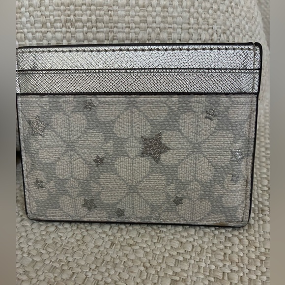 Kate Spade NWOT silver &Cream  Card Holder with Logo - Picture 8 of 13